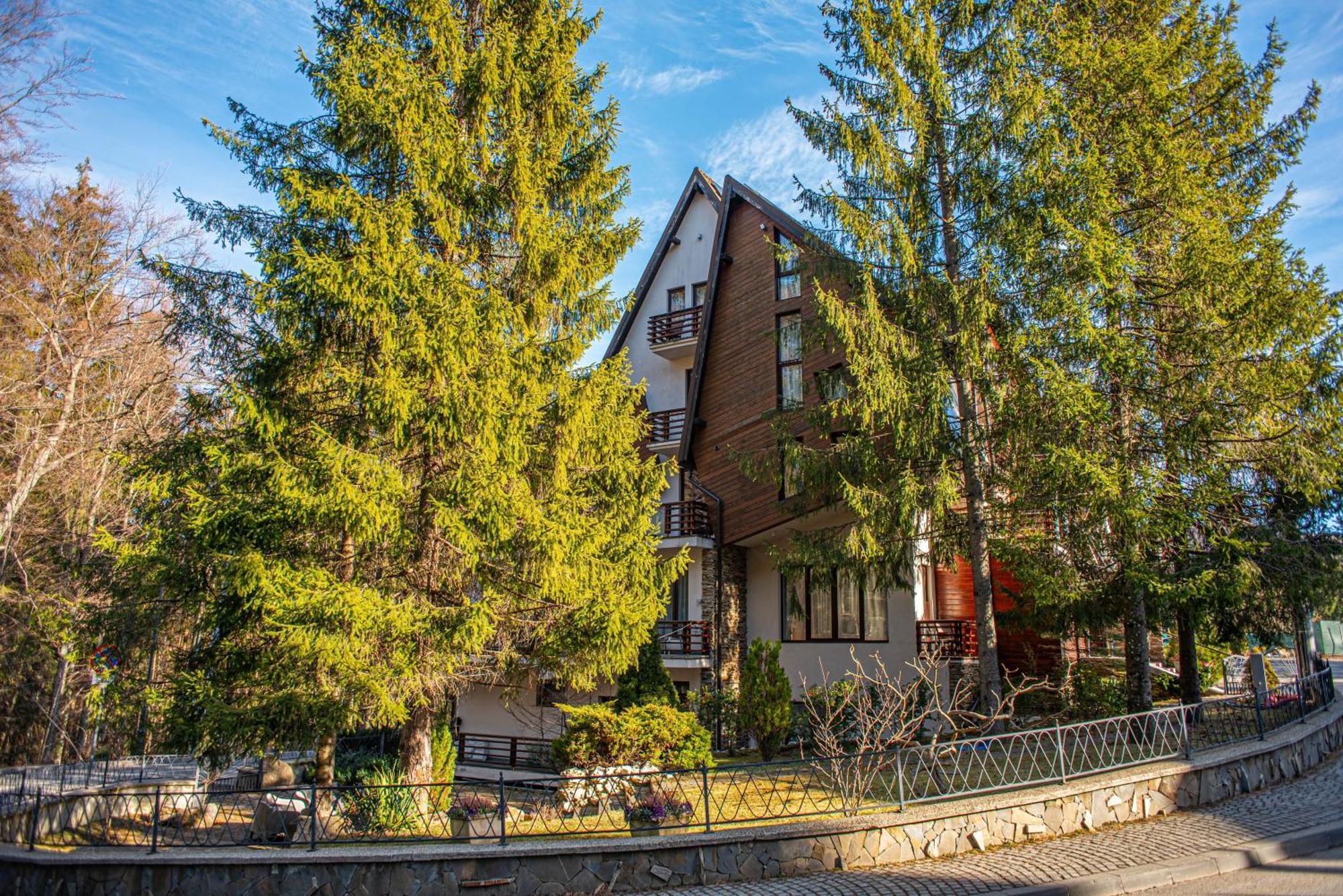 Paj Hotelul Retreat & Spa سِنايا المظهر الخارجي الصورة